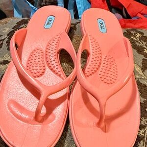 Coral Women's Sandals